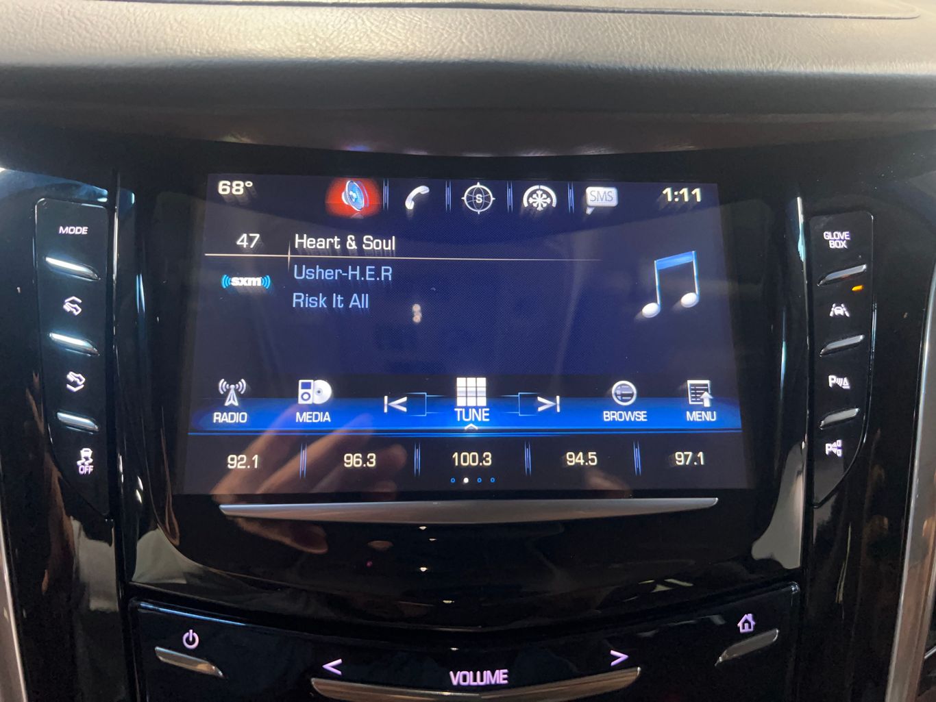 2019 CADILLAC ESCALADE SUV V8, 6.2 LITER PREMIUM LUXURY SPORT UTILITY 4D