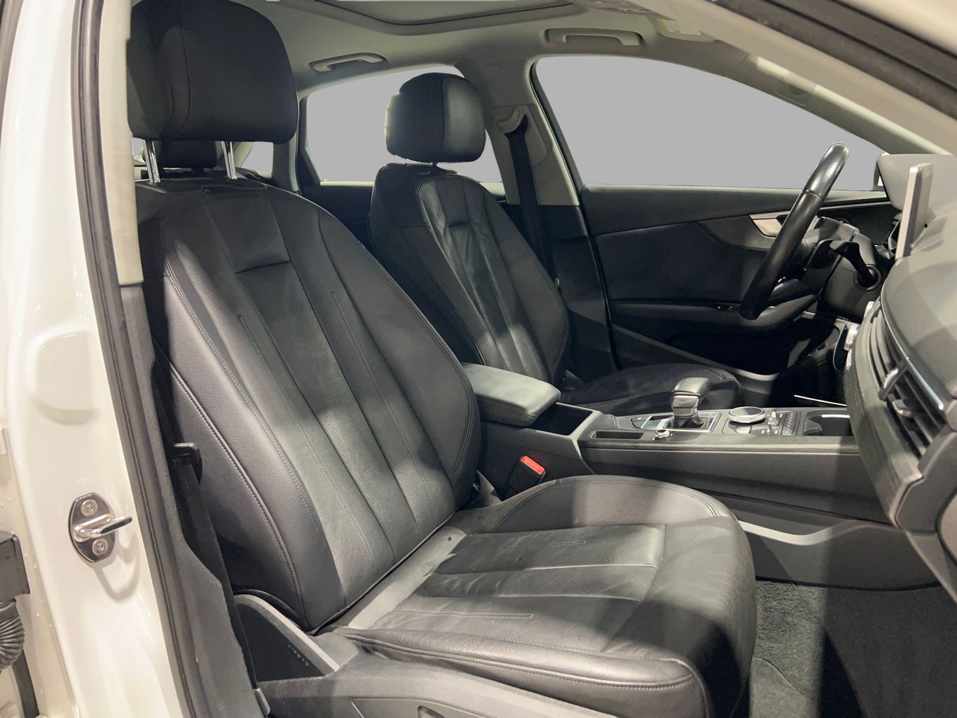 2017 AUDI A4 SEDAN 4-CYL, TURBO, 2.0 LITER PREMIUM PLUS SEDAN 4D