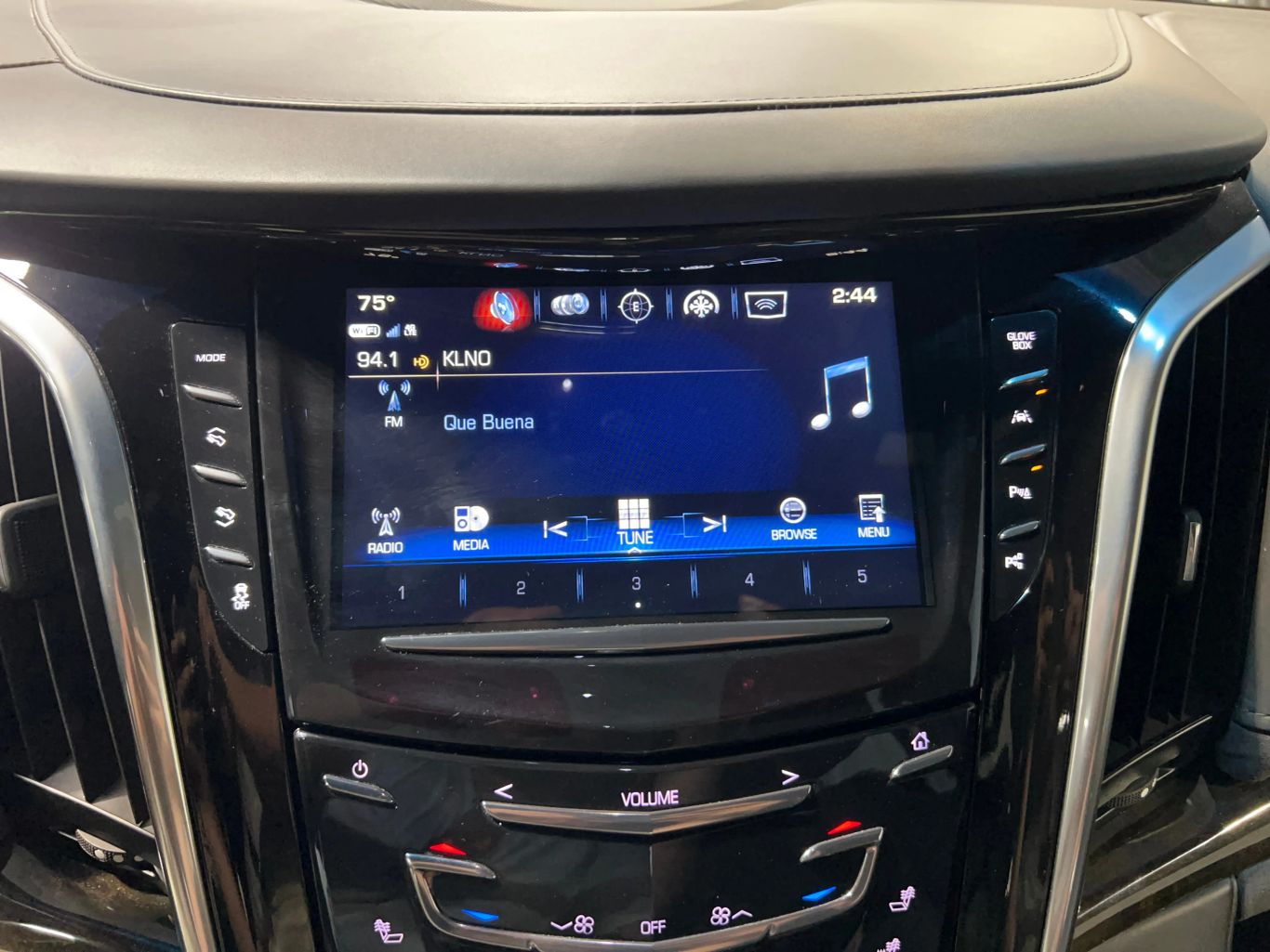 2018 CADILLAC ESCALADE SUV V8, 6.2 LITER PLATINUM SPORT UTILITY 4D