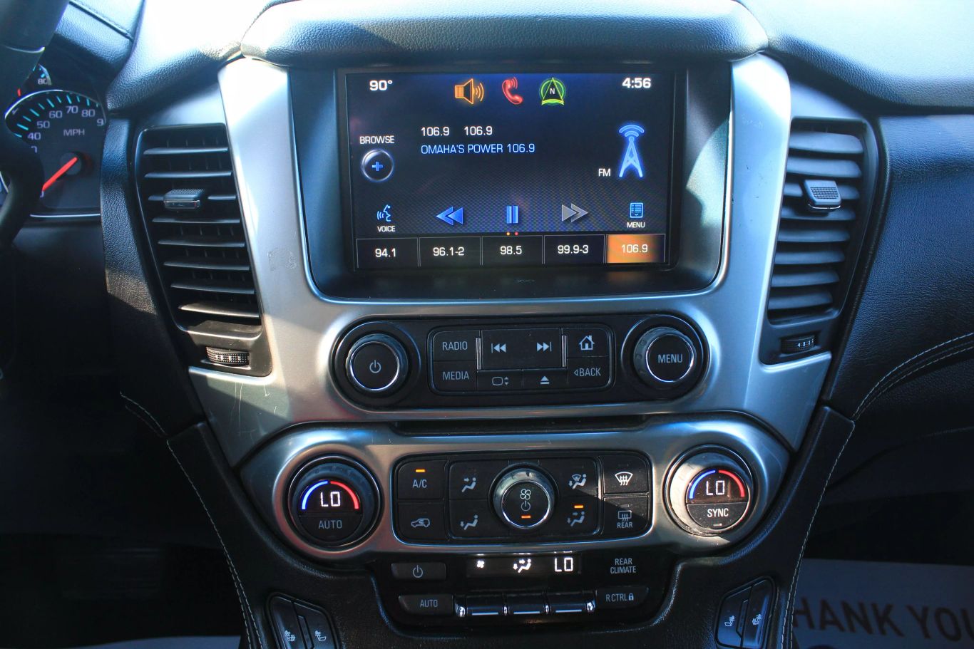 2015 Chevrolet Suburban Lt Sport Utility 4d - Image 29