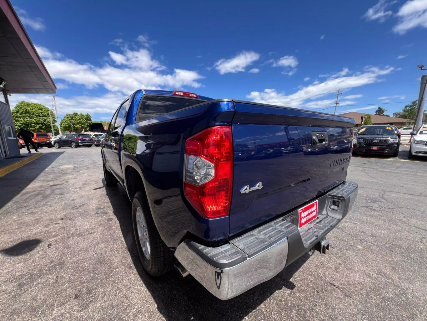 2014 Toyota Tundra Crewmax - Image 8