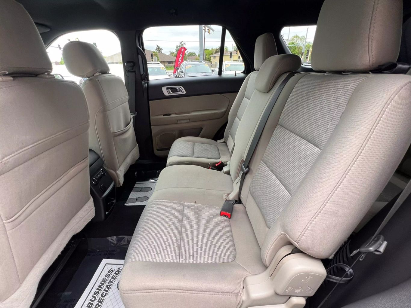 2015 Ford Explorer - Image 10