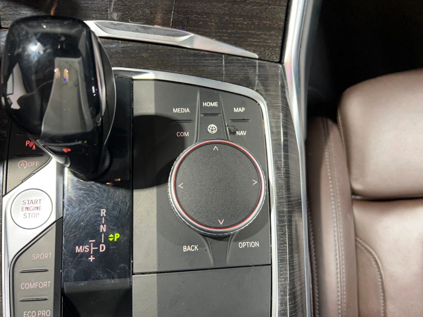 2019 BMW 3 SERIES SEDAN 4-CYL, TURBO, 2.0 LITER 330I XDRIVE SEDAN 4D