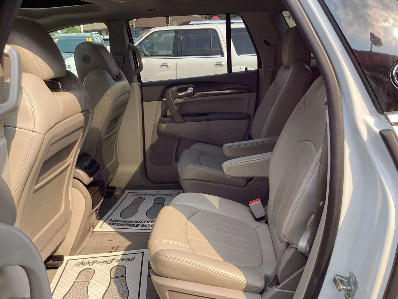 2016 Buick Enclave - Image 12