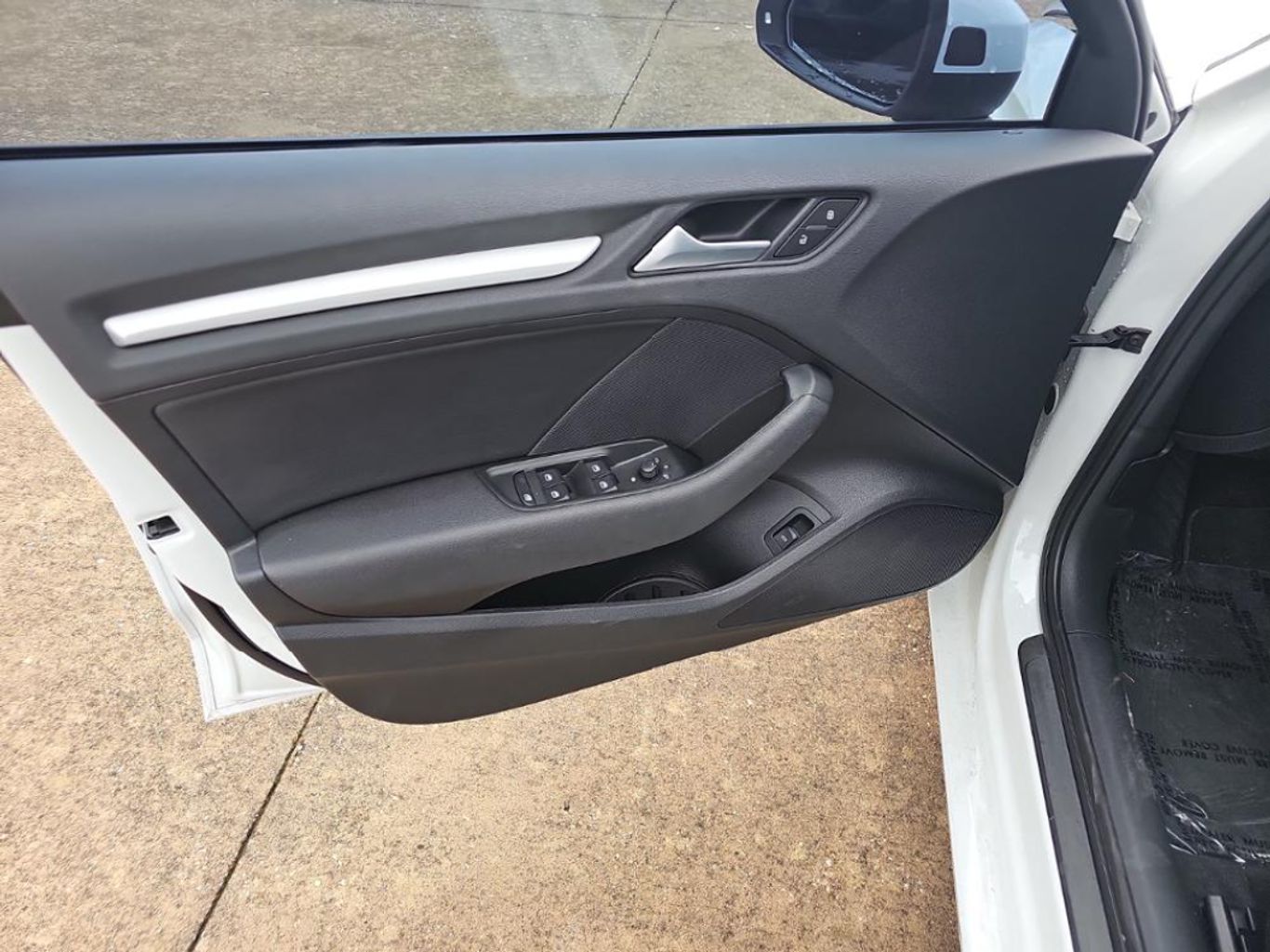 2015 AUDI A3 SEDAN 4-CYL, TURBO, 2.0 LITER 2.0T PREMIUM SEDAN 4D