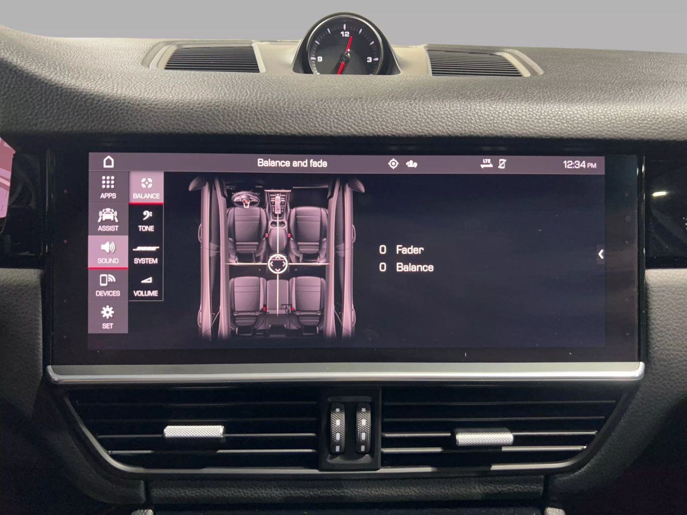2021 PORSCHE CAYENNE SUV V6, TURBO, 3.0 LITER SPORT UTILITY 4D