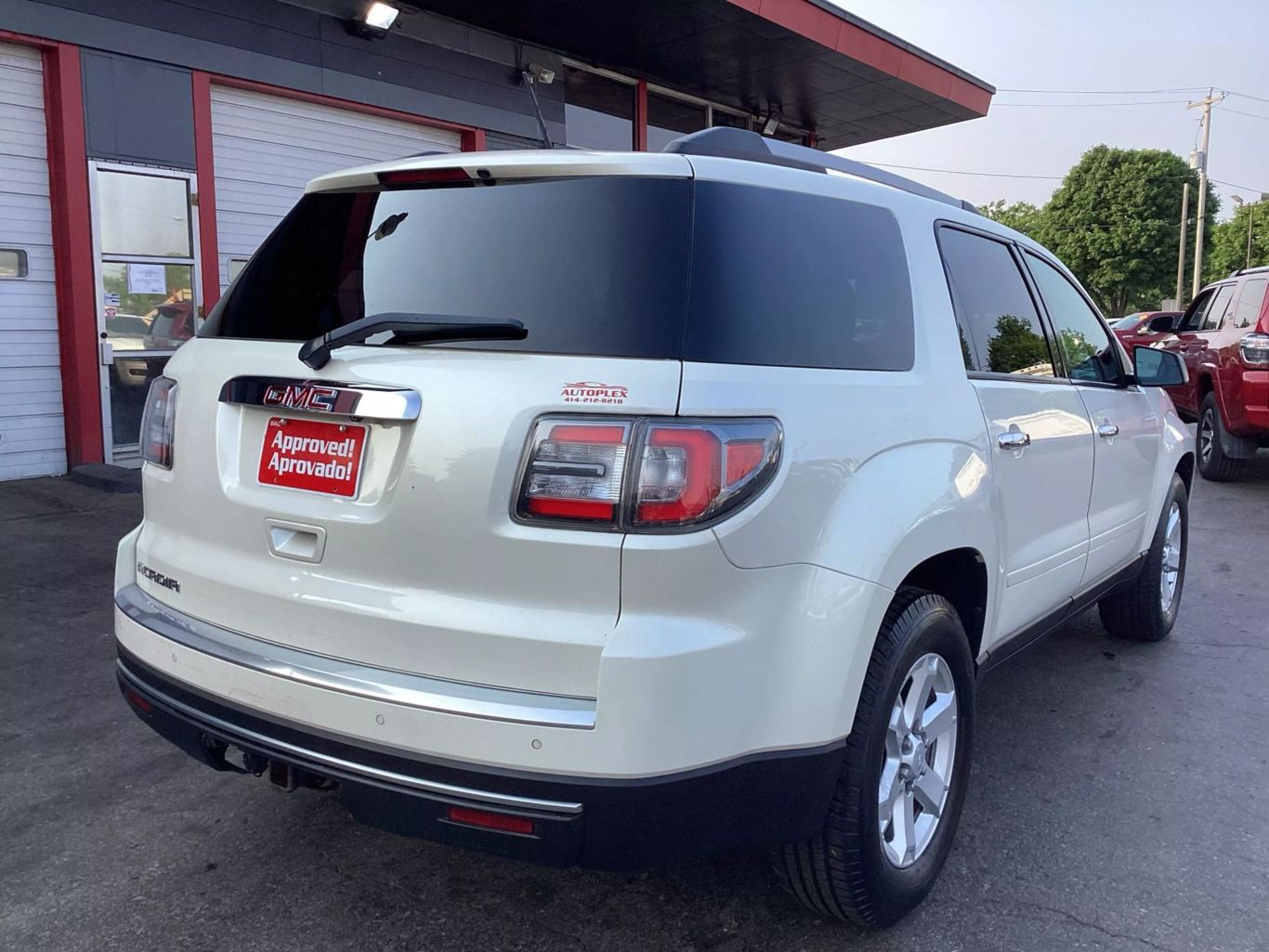 2013 Gmc Acadia - Image 10