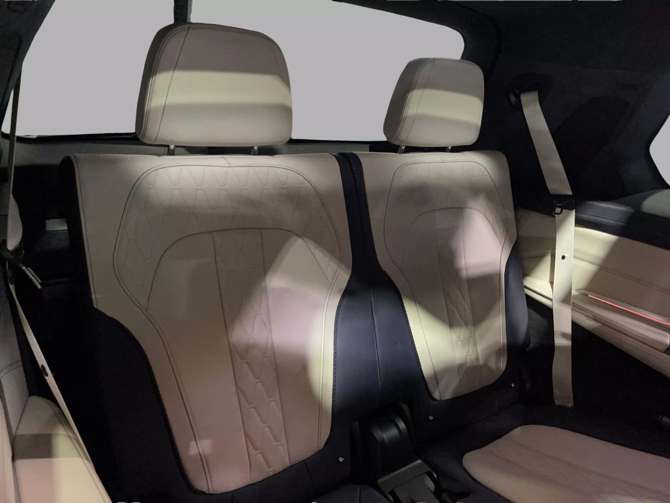 2021 BMW X7 M50I SPORT UTILITY 4D SUV V8, TWIN TURBO, 4.4 LITER SUV