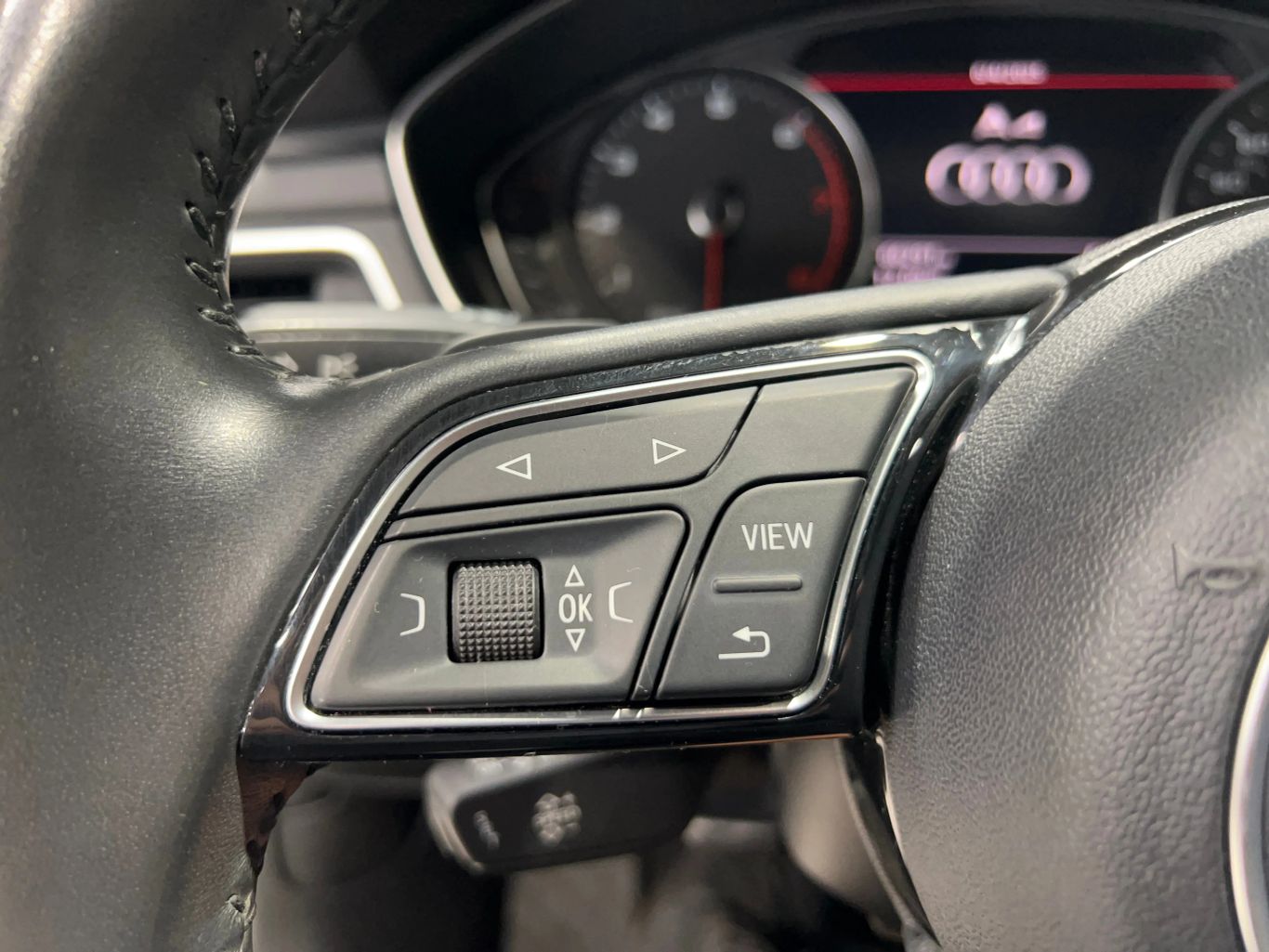 2018 AUDI A4 SEDAN 4-CYL, TURBO, 2.0 LITER ULTRA PREMIUM SEDAN 4D