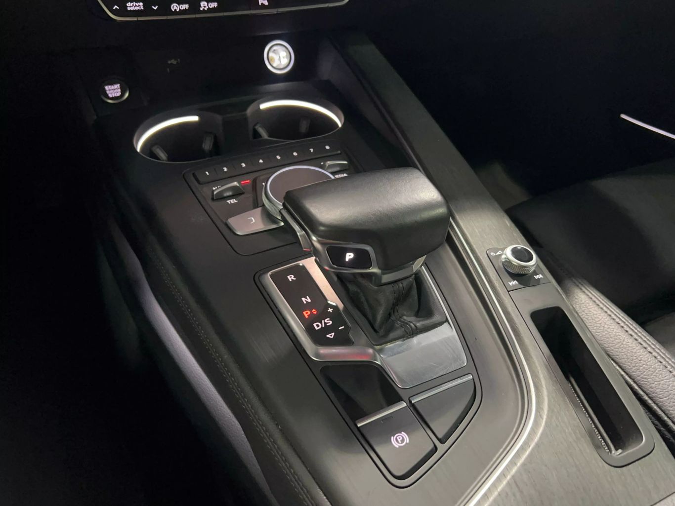 2019 AUDI A5 SEDAN 4-CYL, TURBO, 2.0 LITER PREMIUM PLUS SEDAN 4D