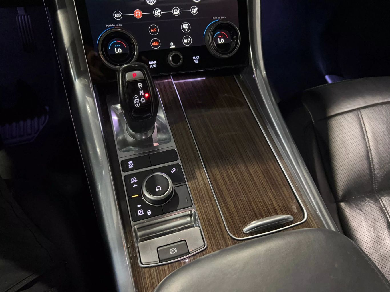 2019 LAND ROVER RANGE ROVER SPORT SUV V6, TURBO DIESEL, 3.0 LITER HSE SPORT UTILITY 4D