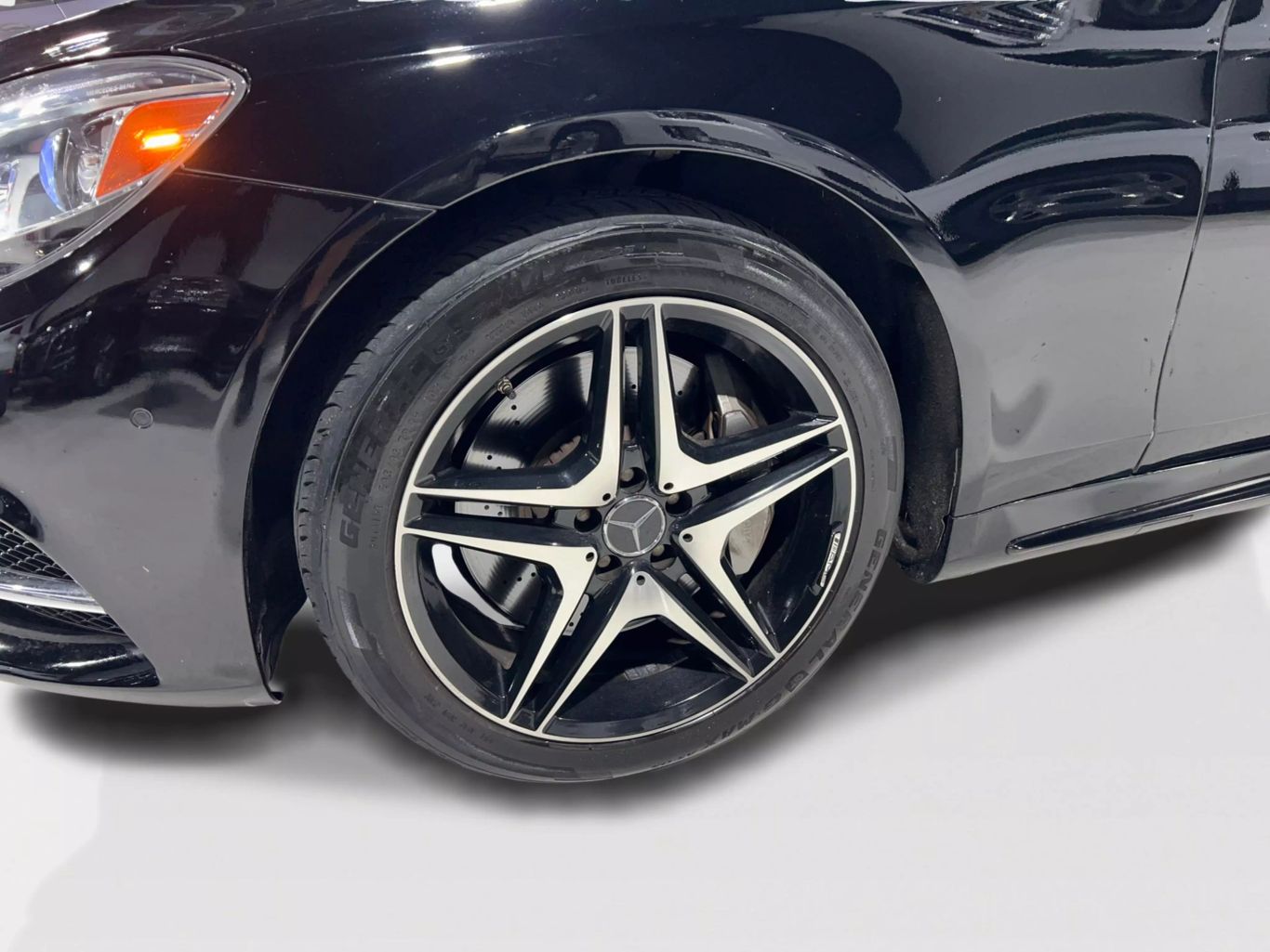 2015 MERCEDES-BENZ S-CLASS SEDAN V8, TT, 4.7L S 550 4MATIC SEDAN 4D