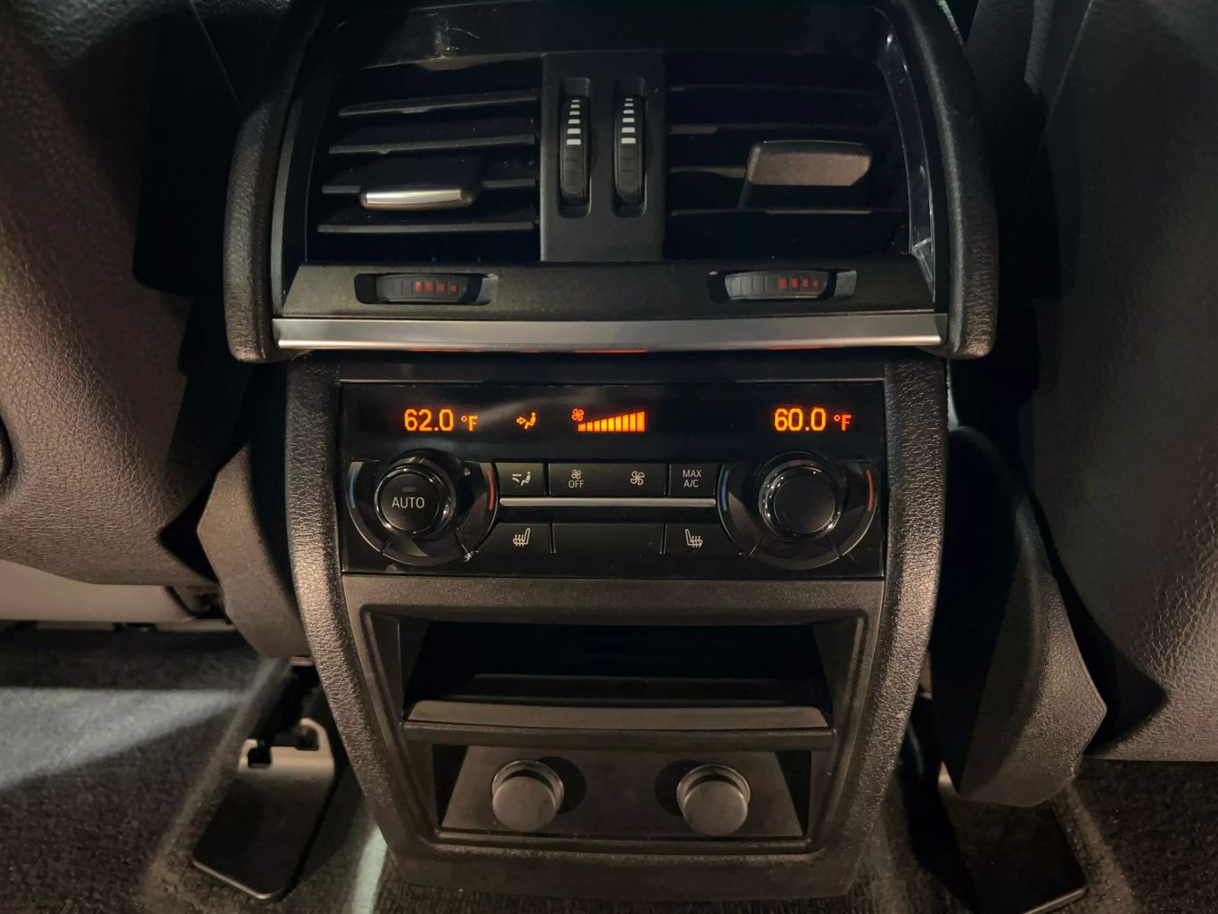 2014 BMW X5 SUV V8, TWIN TURBO, 4.4 LITER XDRIVE50I SPORT UTILITY 4D
