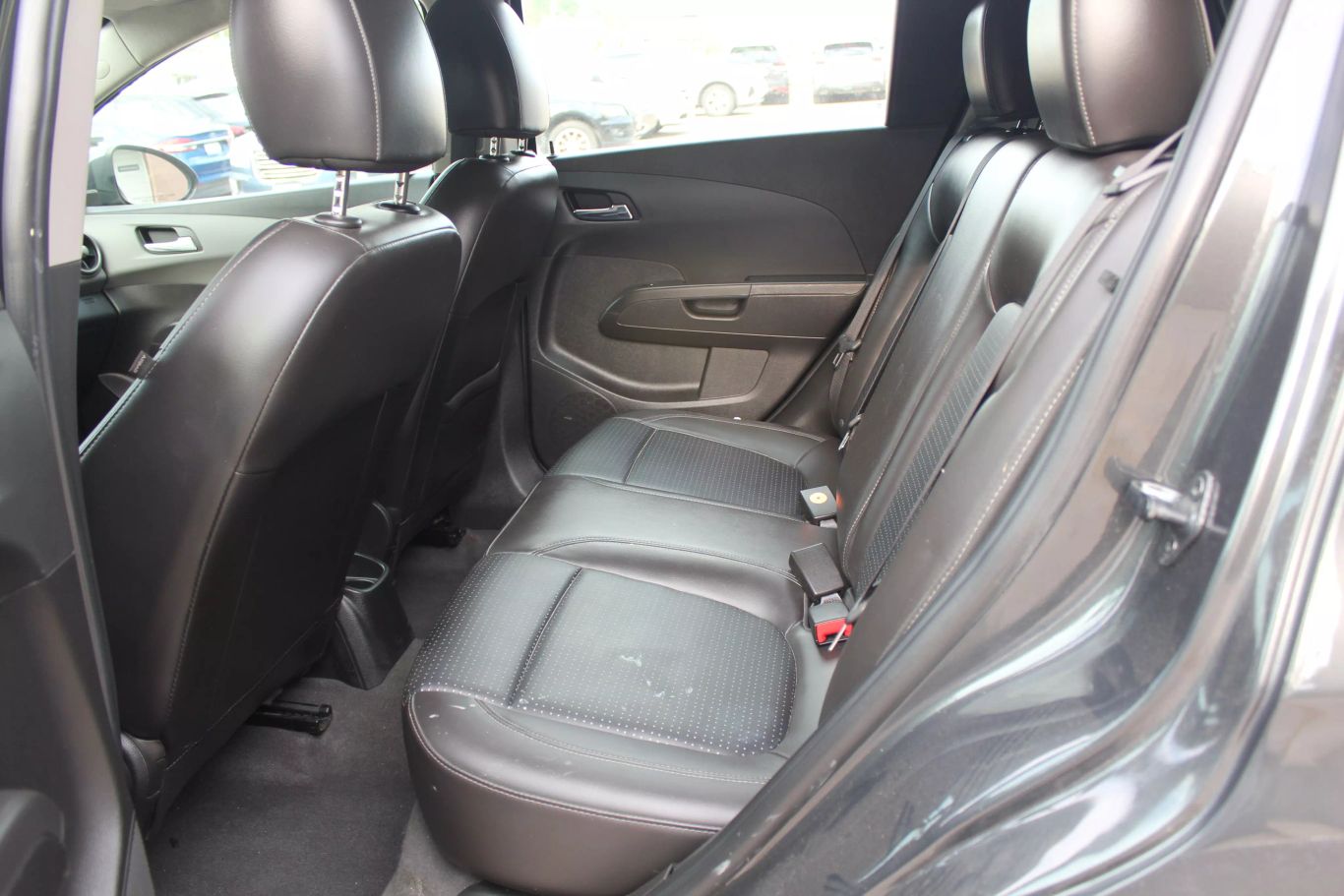 2014 Chevrolet Sonic Ltz Hatchback Sedan 4d - Image 15
