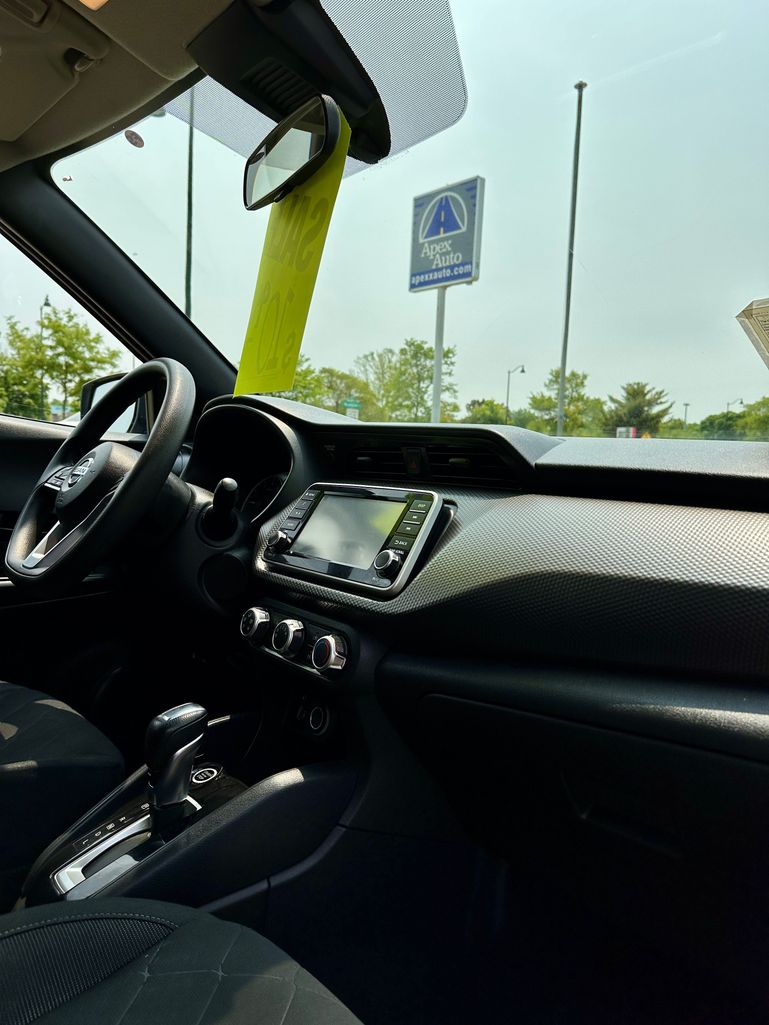 2020 NISSAN KICKS SUV 4-CYL, 1.6 LITER S SPORT UTILITY 4D