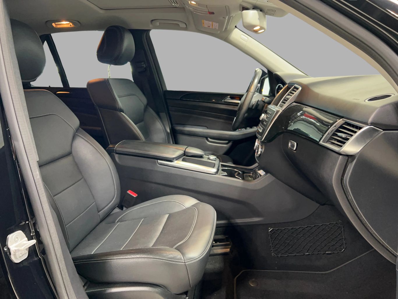 2015 MERCEDES-BENZ M-CLASS SUV V6, 3.5 LITER ML 350 SPORT UTILITY 4D