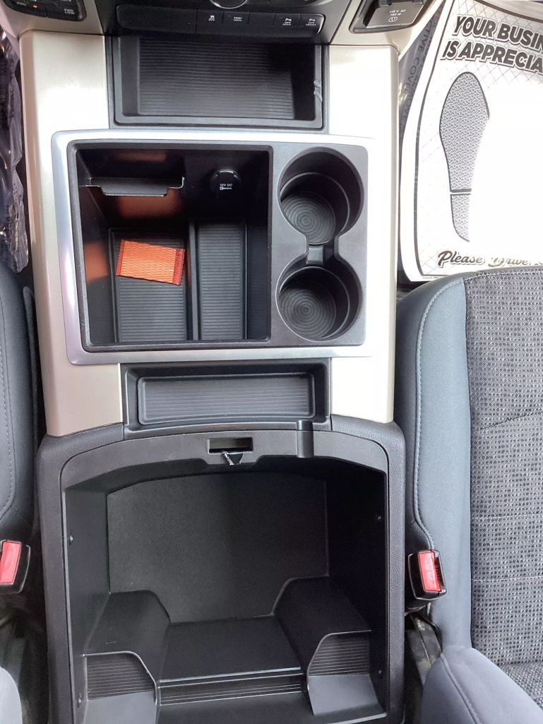 2015 Ram 1500 Crew Cab - Image 19