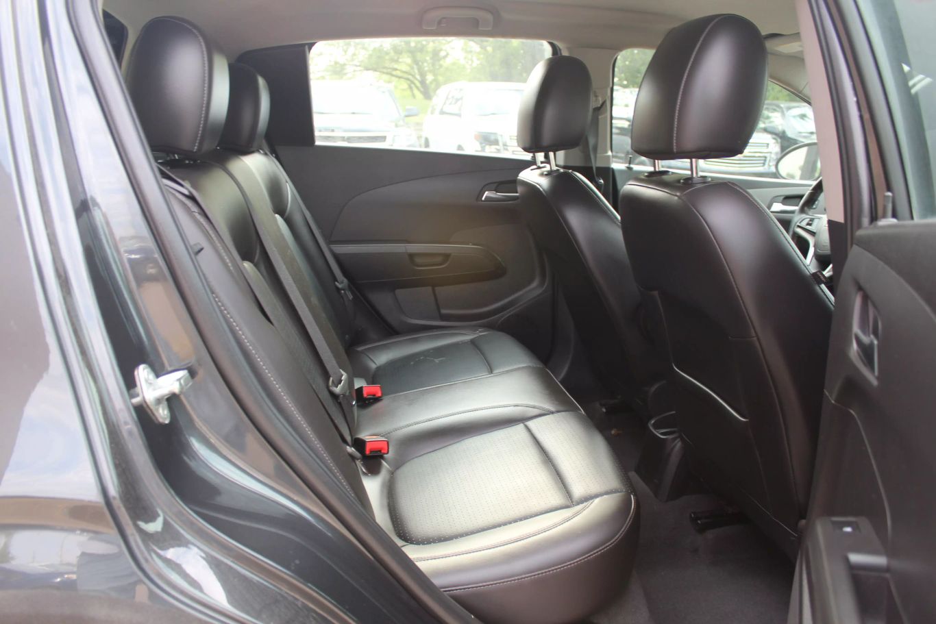 2014 Chevrolet Sonic Ltz Hatchback Sedan 4d - Image 16