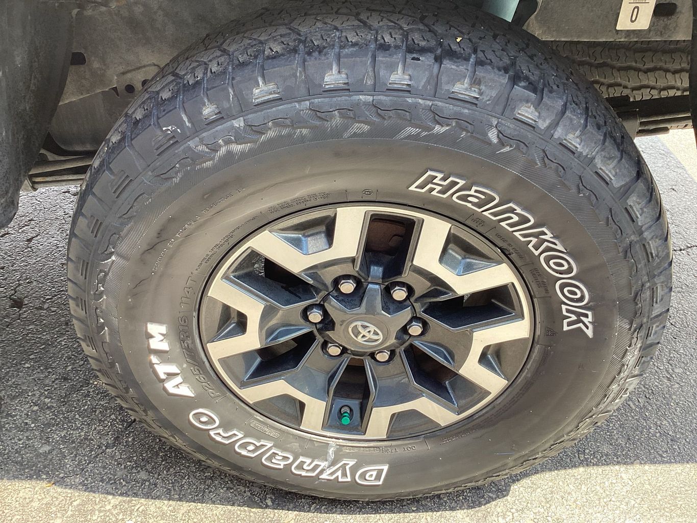 2016 Toyota Tacoma Double Cab - Image 20