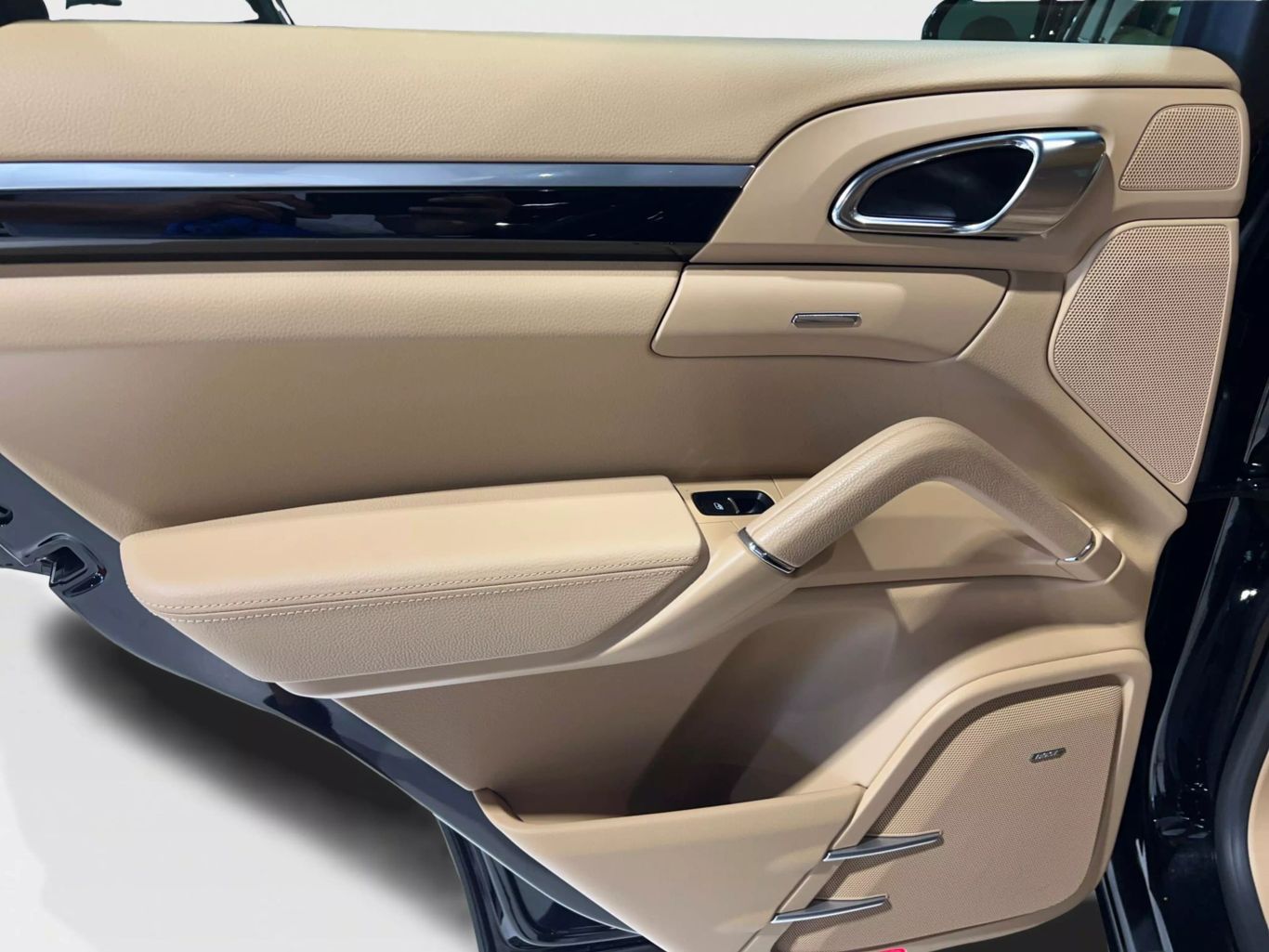 2017 PORSCHE CAYENNE SUV V6, 3.6 LITER SPORT UTILITY 4D