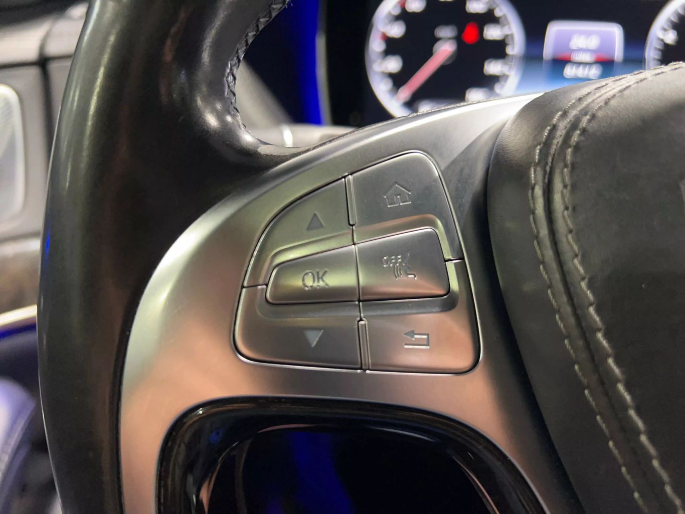 2015 MERCEDES-BENZ S-CLASS SEDAN V8, TT, 4.7L S 550 4MATIC SEDAN 4D