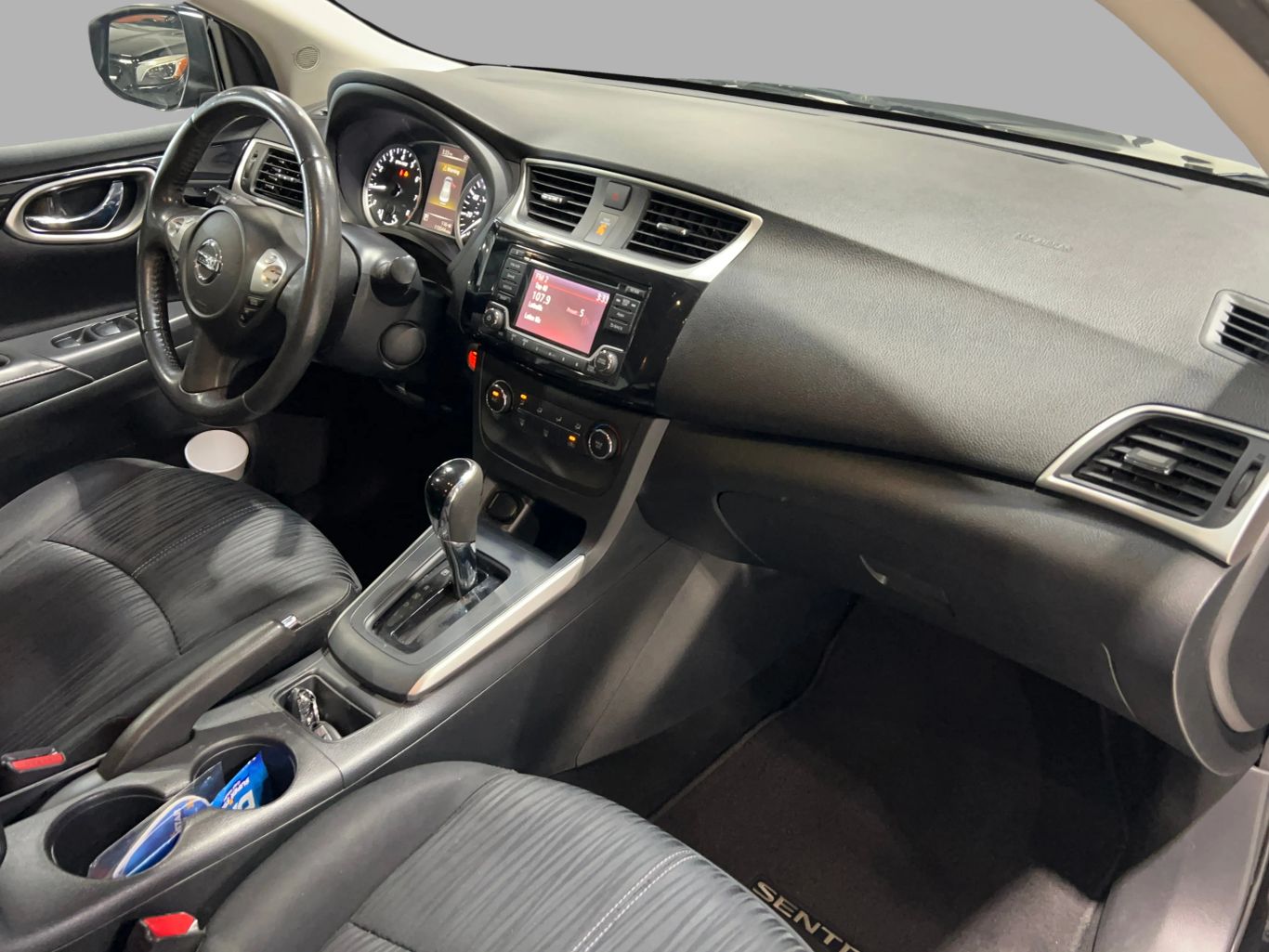 2016 NISSAN SENTRA SEDAN 4-CYL, 1.8 LITER SV SEDAN 4D
