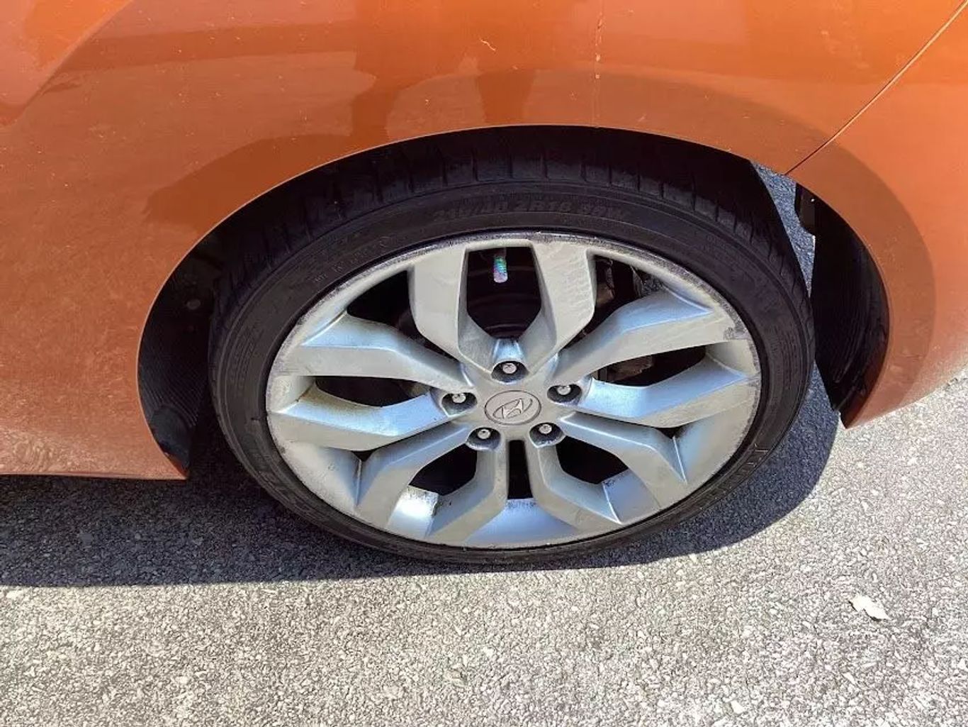 2013 Hyundai Veloster - Image 19