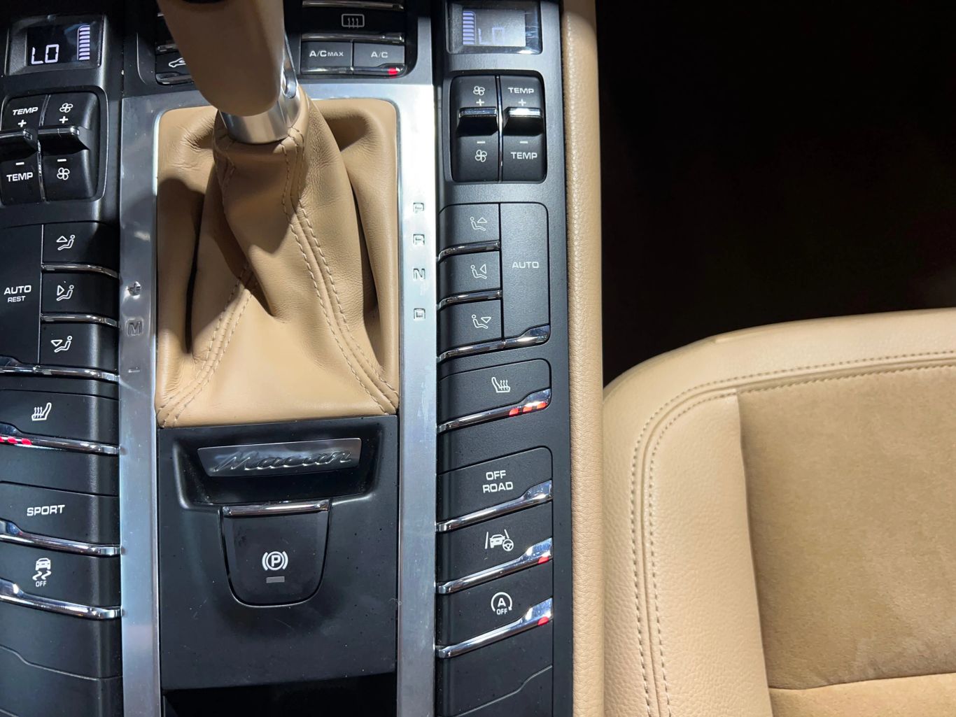 2015 PORSCHE MACAN SUV V6, TWIN TURBO, 3.0 LITER S SPORT UTILITY 4D