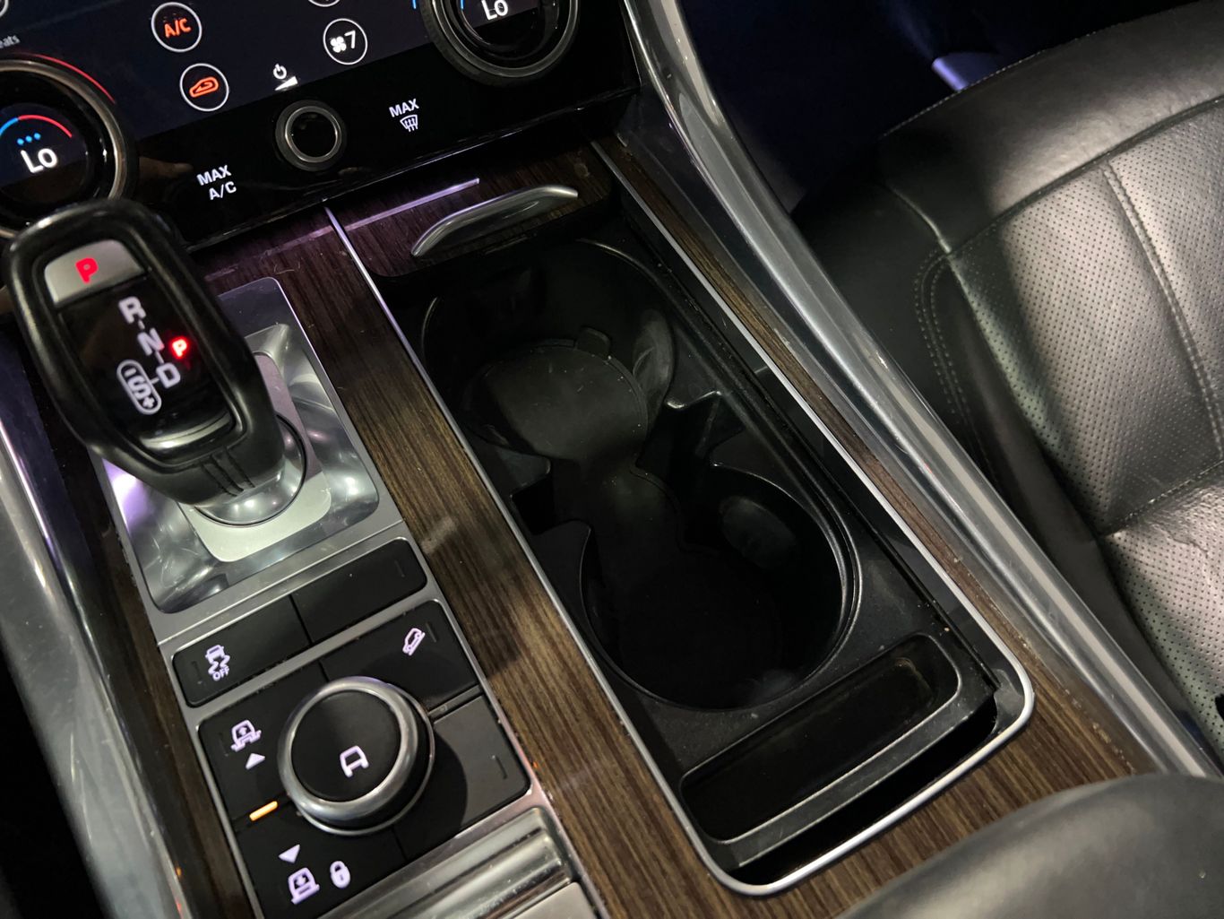 2019 LAND ROVER RANGE ROVER SPORT SUV V6, TURBO DIESEL, 3.0 LITER HSE SPORT UTILITY 4D