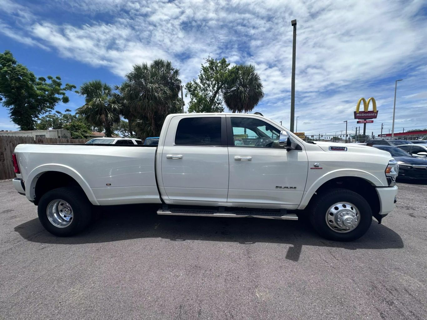 2020 RAM 3500 CREW CAB PICKUP 6-CYL, HO, TURBO DIESEL, 6.7 LITER LARAMIE PICKUP 4D 8 FT - Tampa Motor Cars