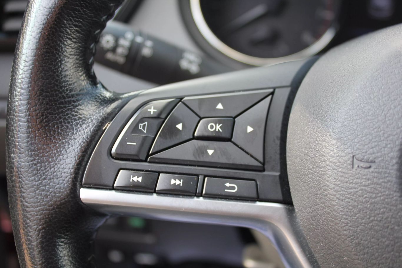 2021 Nissan Rogue Sport Sv Sport Utility 4d - Image 21