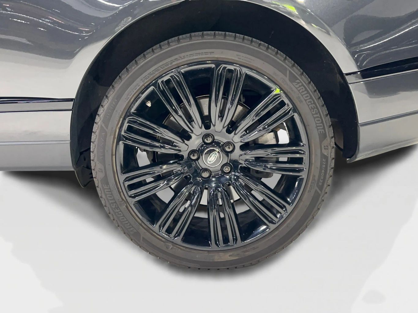 2019 LAND ROVER RANGE ROVER SUV V8, SUPERCHARGED, 5.0 LITER SUPERCHARGED SPORT UTILITY 4D