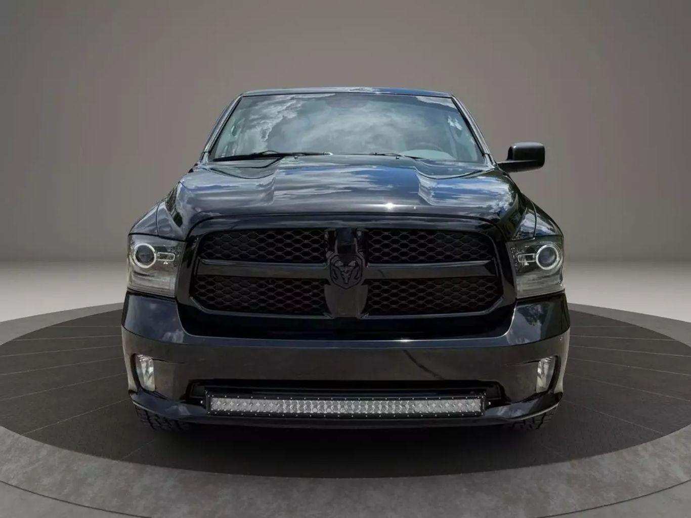 2014 RAM RAM 1500 PICKUP V8 5.7L GASOLINE QUAD CAB EXPRESS 5.7L V8