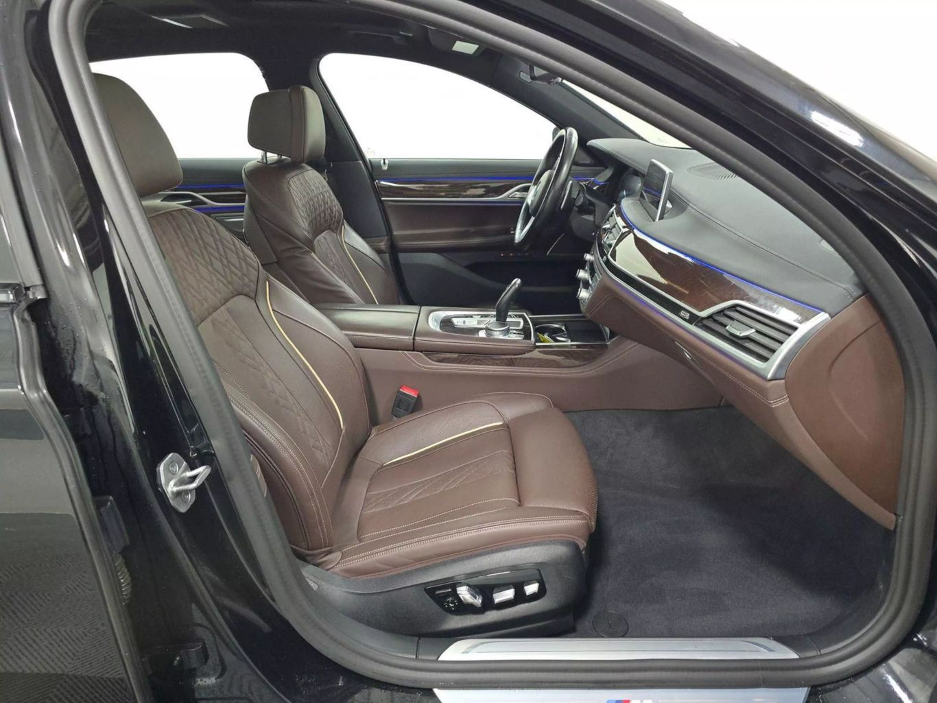 2022 BMW 7 SERIES SEDAN V8, TWIN TURBO, 4.4 LITER 750I XDRIVE SEDAN 4D