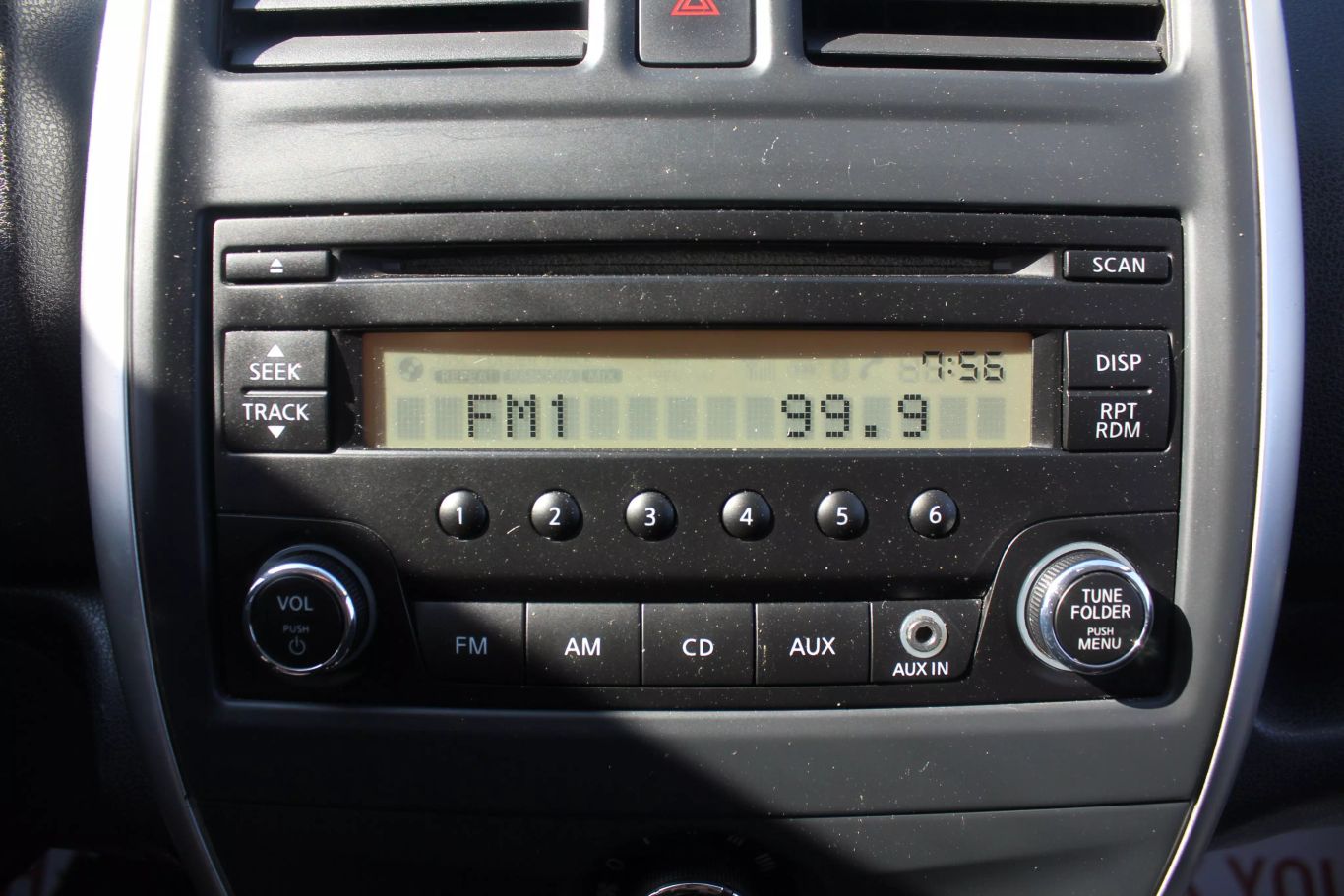 2015 Nissan Versa Note S Plus Hatchback 4d - Image 18