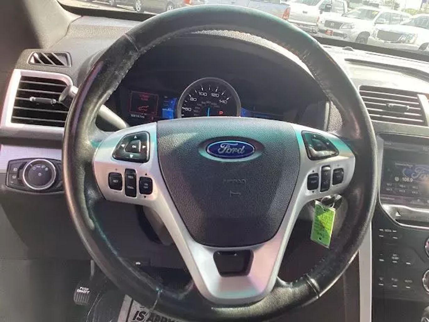 2011 Ford Explorer - Image 16
