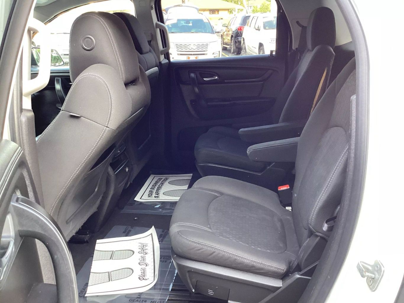2013 Gmc Acadia - Image 12