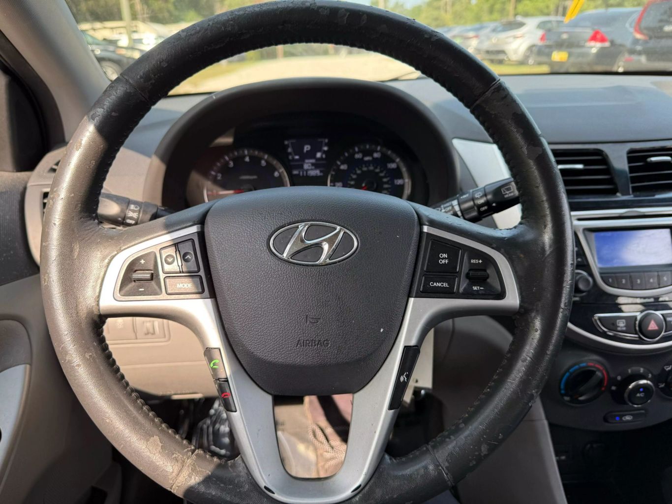 2012 HYUNDAI ACCENT HATCHBACK I4 1.6L GASOLINE HATCHBACK 5D SE 1.6L I4
