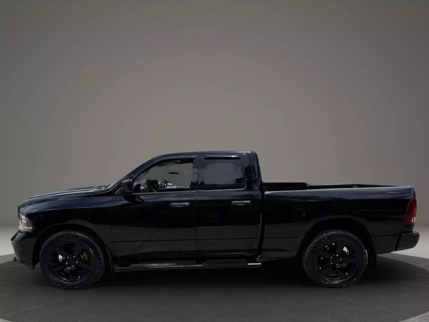 2014 RAM RAM 1500 PICKUP V8 5.7L GASOLINE QUAD CAB EXPRESS 5.7L V8
