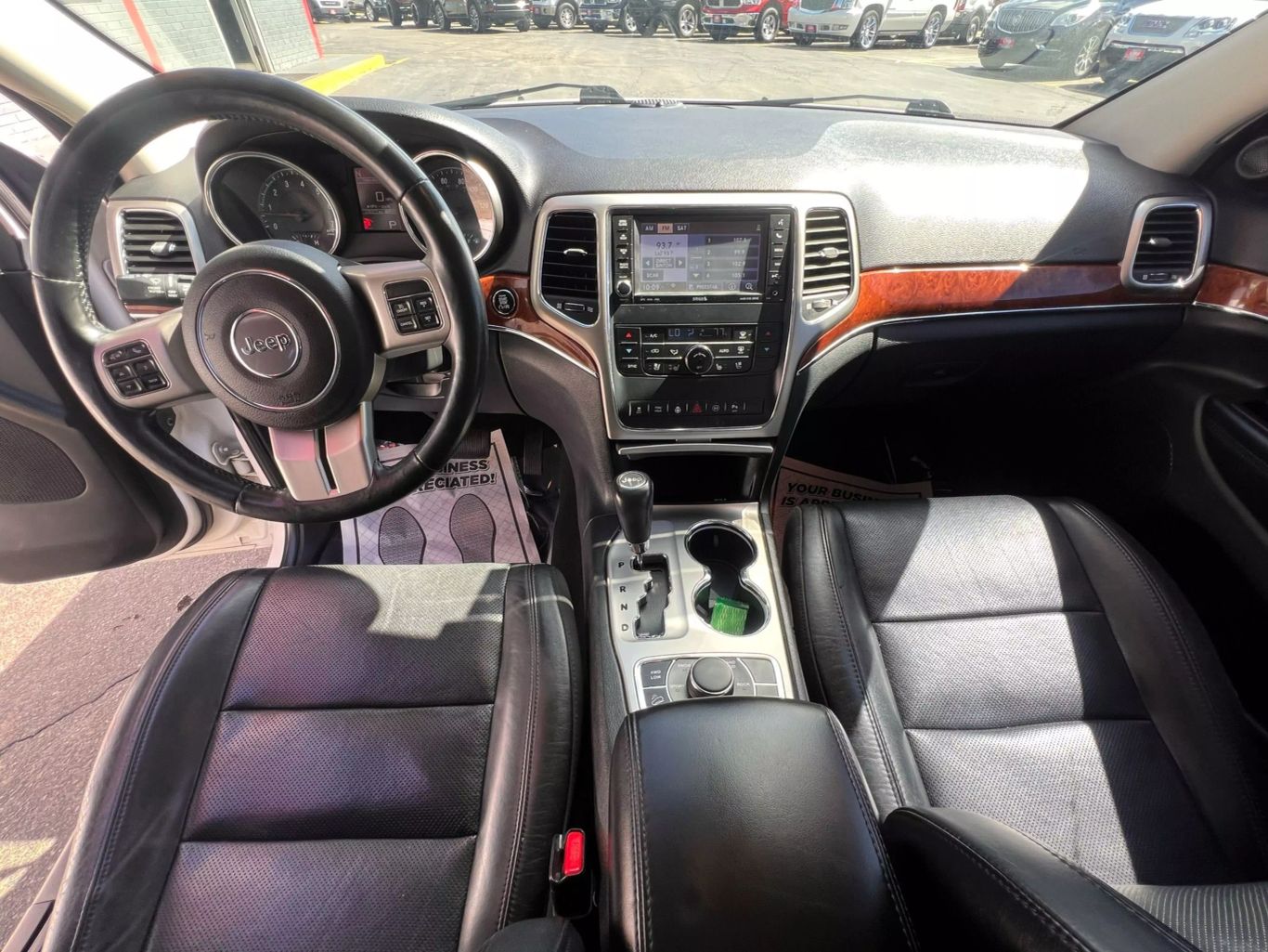 2011 Jeep Grand Cherokee - Image 14