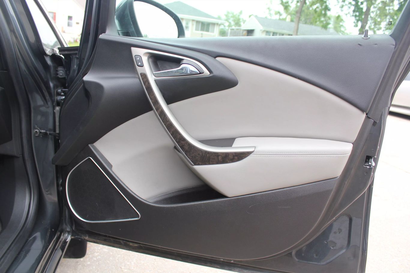 2013 Buick Verano Sedan 4d - Image 18