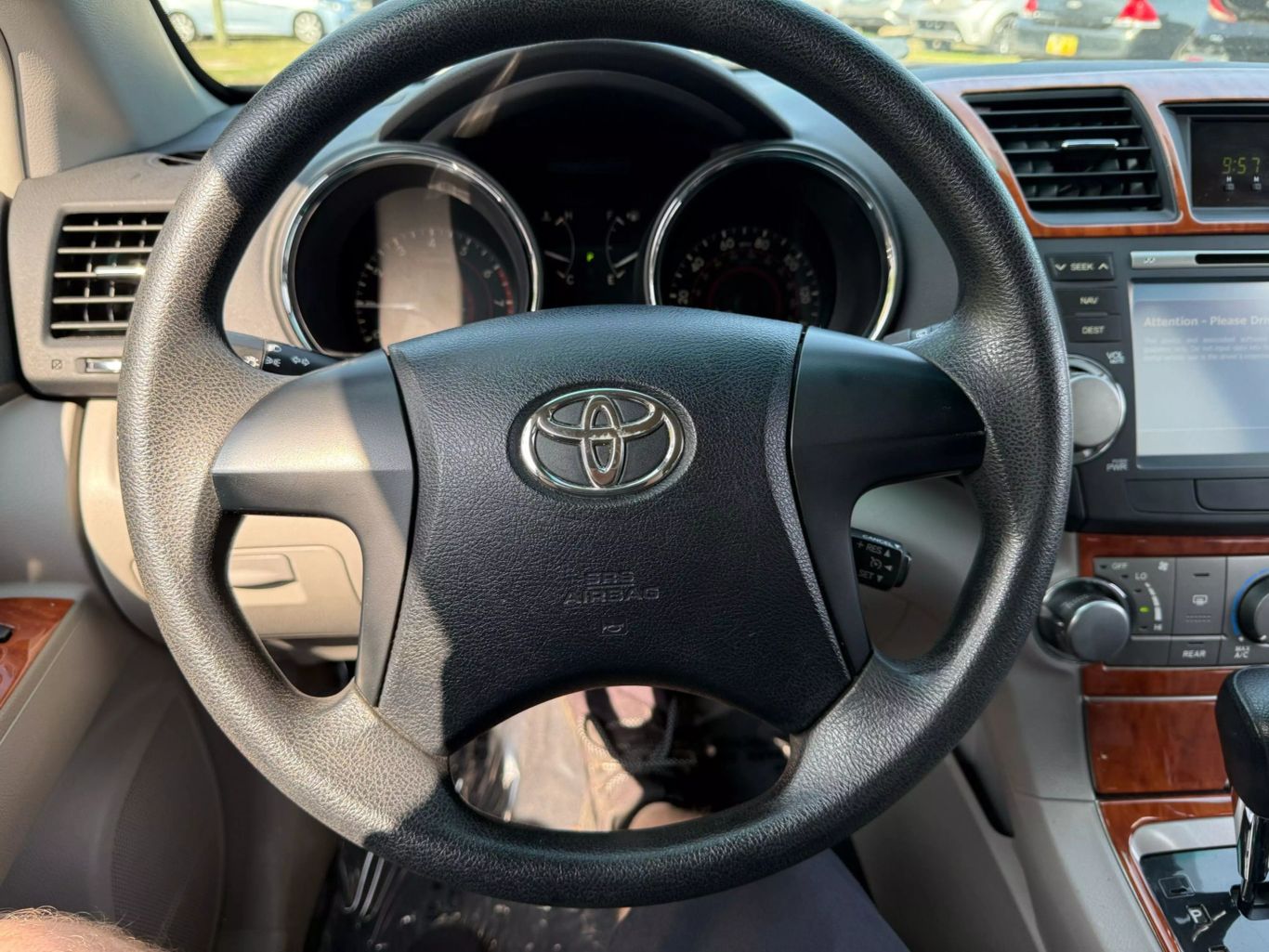 2012 TOYOTA HIGHLANDER SUV 4-CYL, 2.7 LITER SE SPORT UTILITY 4D