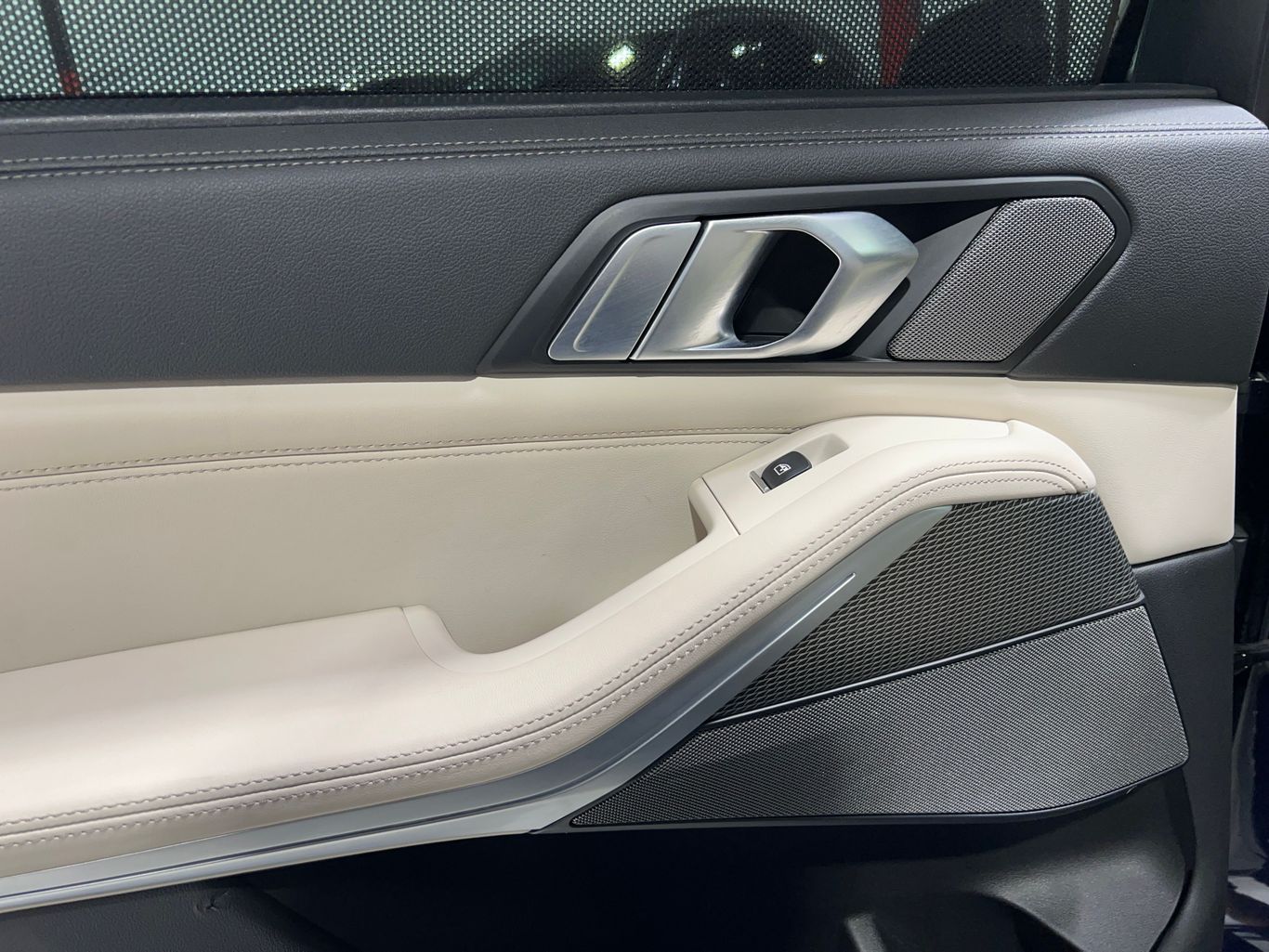 2022 BMW X5 SUV V8, TWIN TURBO, 4.4 LITER M50I SPORT UTILITY 4D