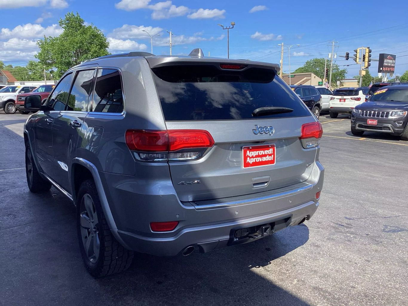 2014 Jeep Grand Cherokee - Image 8