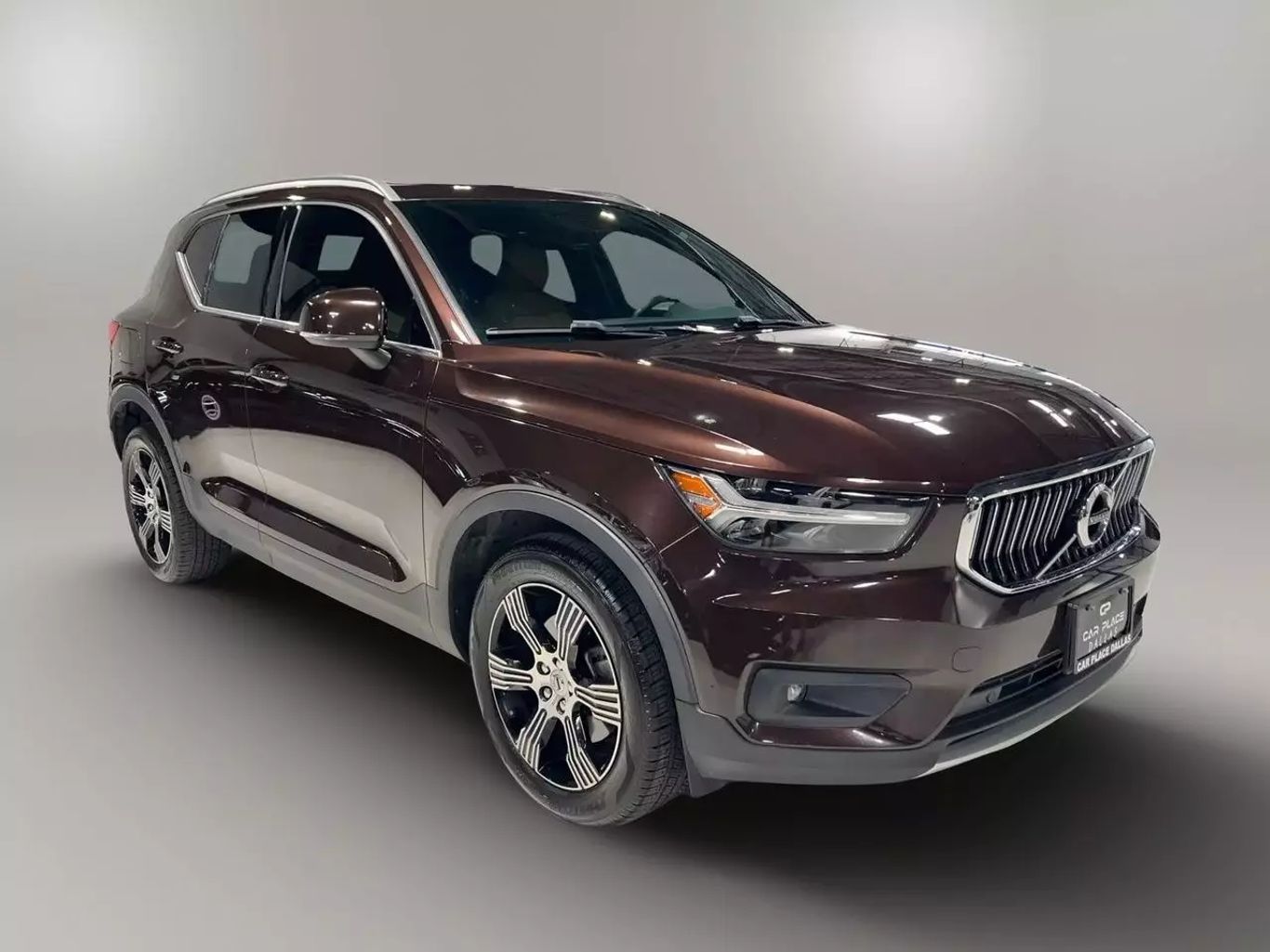 2019 VOLVO XC40 SUV 4-CYL, DRIVE-E, TURBO, 2.0 LITER T5 INSCRIPTION SPORT UTILITY 4D
