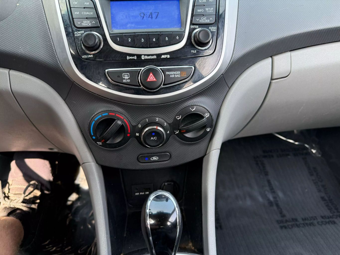 2012 HYUNDAI ACCENT HATCHBACK I4 1.6L GASOLINE HATCHBACK 5D SE 1.6L I4