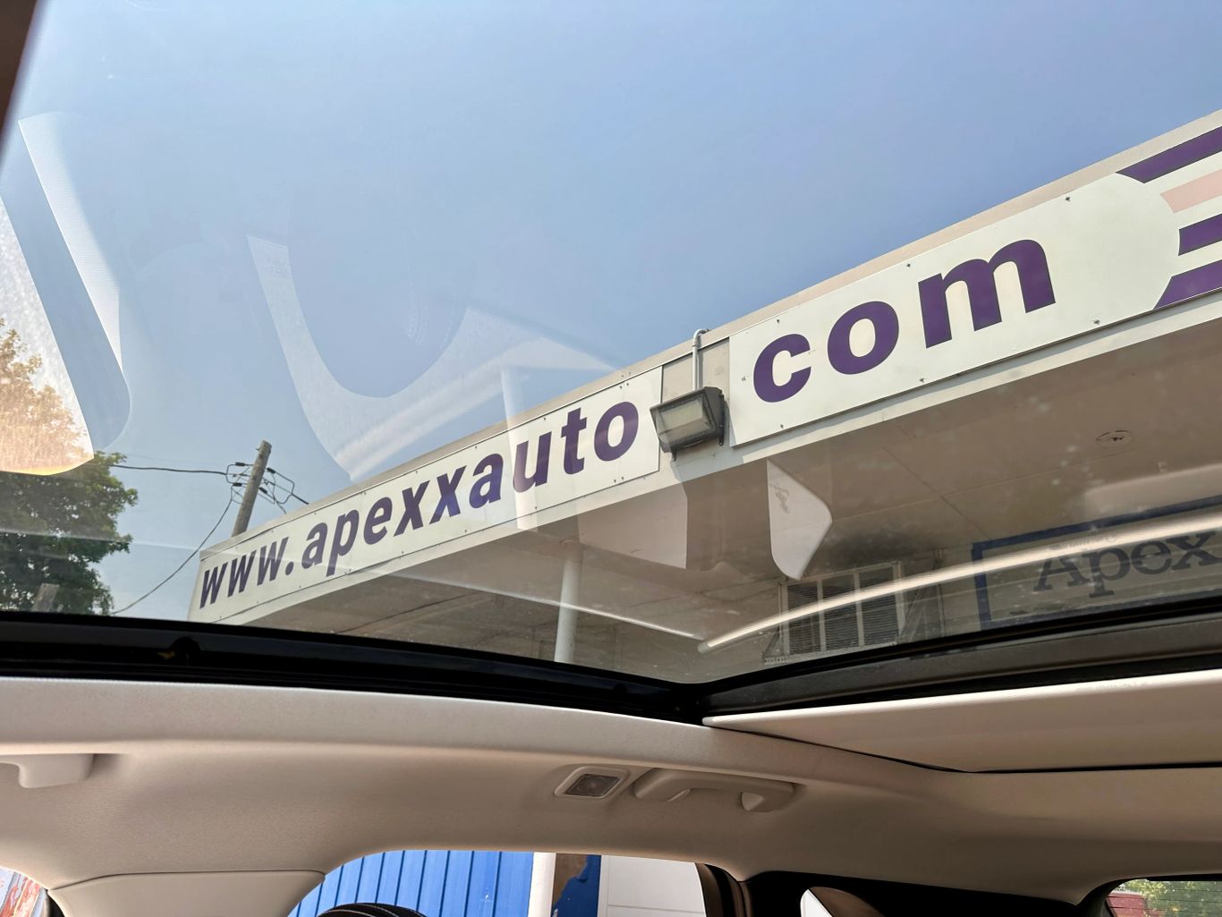 2022 FORD ESCAPE SUV 4-CYL, HYBRID, 2.5 LITER TITANIUM HYBRID SPORT UTILITY 4D
