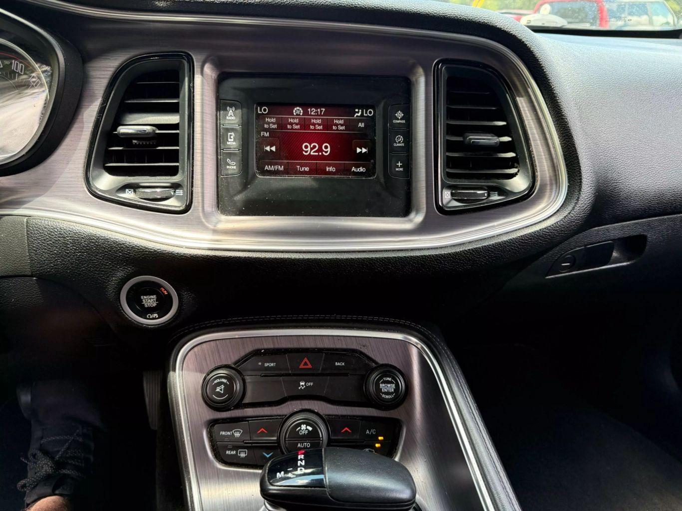 2016 DODGE CHALLENGER COUPE V6, 3.6 LITER SXT COUPE 2D