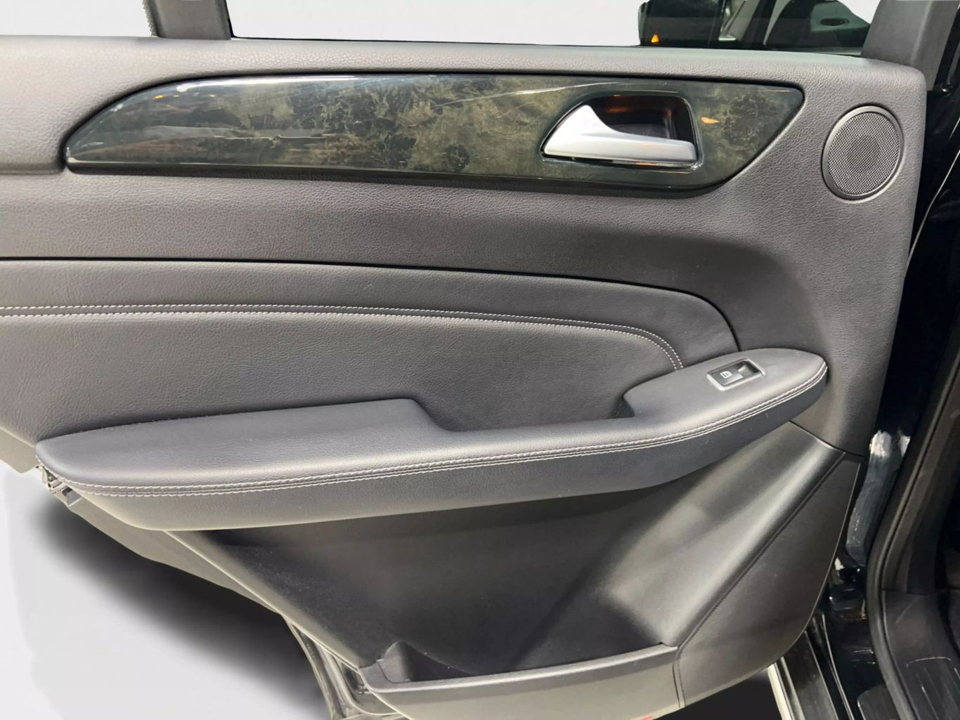 2015 MERCEDES-BENZ M-CLASS SUV V6, 3.5 LITER ML 350 SPORT UTILITY 4D