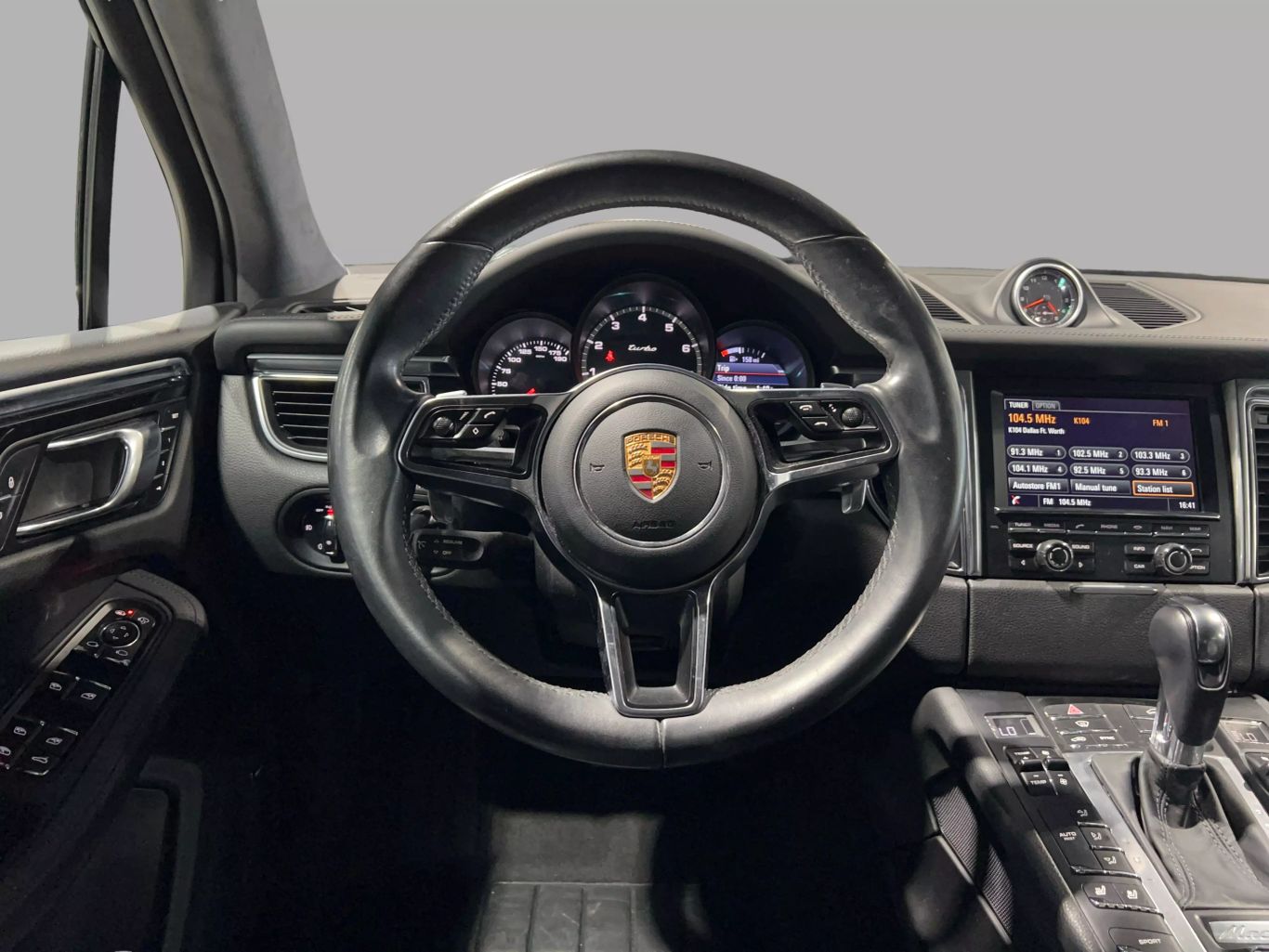 2015 PORSCHE MACAN SUV V6, TWIN TURBO, 3.6 LITER TURBO SPORT UTILITY 4D
